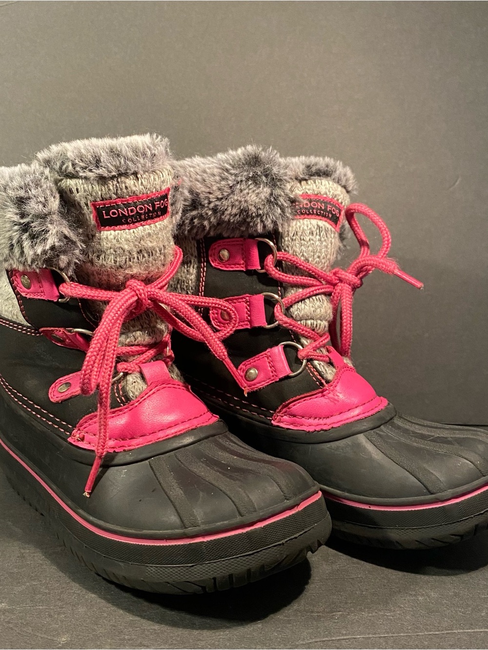 London Fog Girls Sz 13 Black and Pink Faux-Fur Trim Winter Boots
